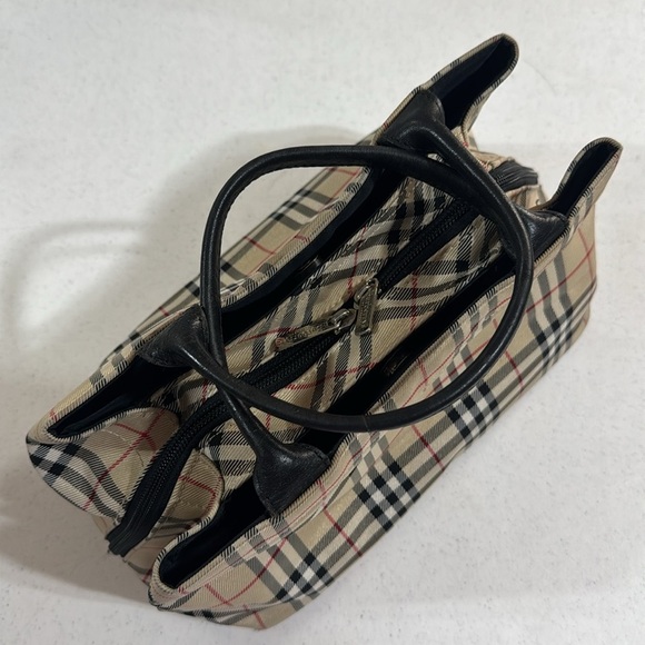 Burberry Beige and Black Novacheck Tote - Picture 4 of 16